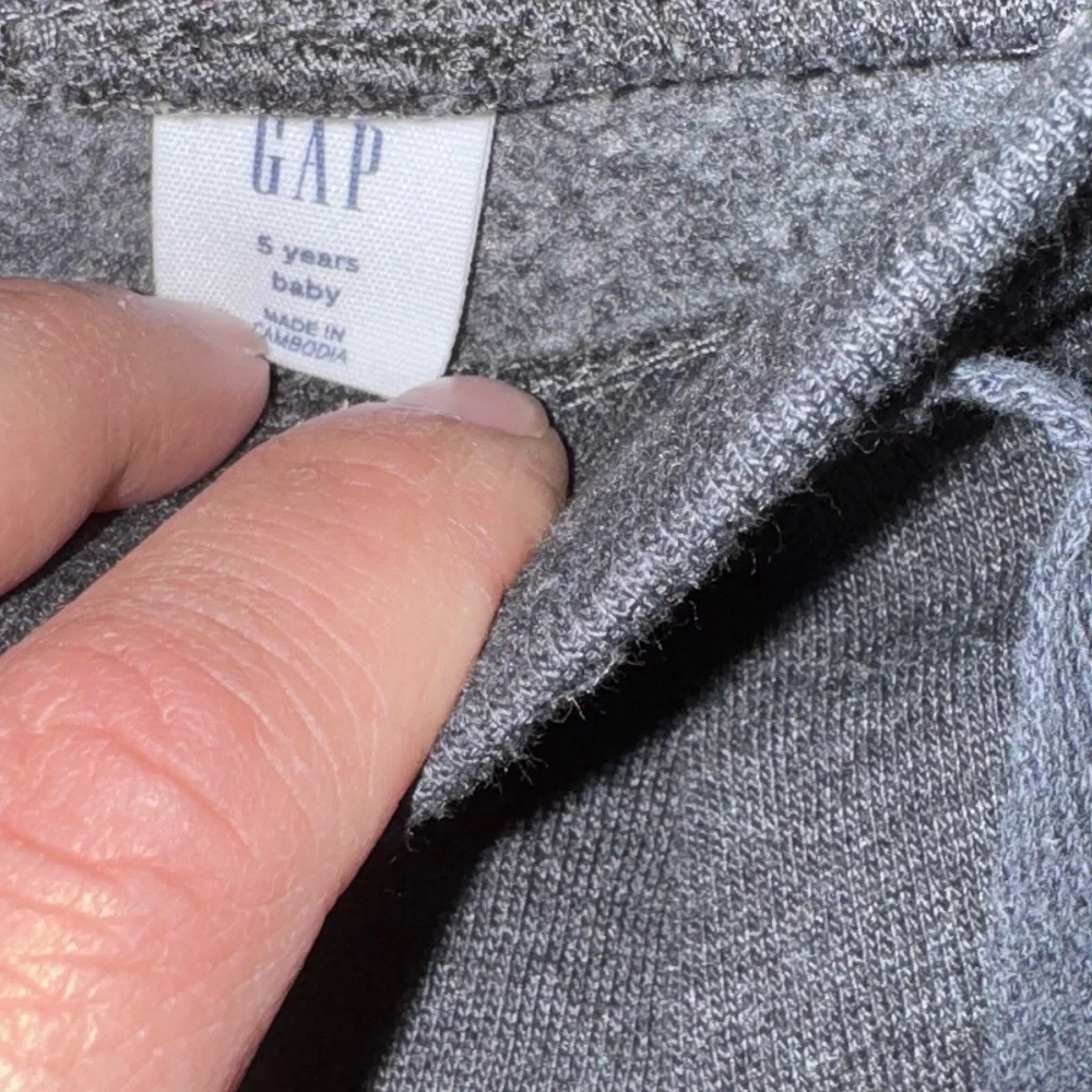 GAP Boys Charcoal Gray Logo Jogger Sweatpants Size 5 Pull On